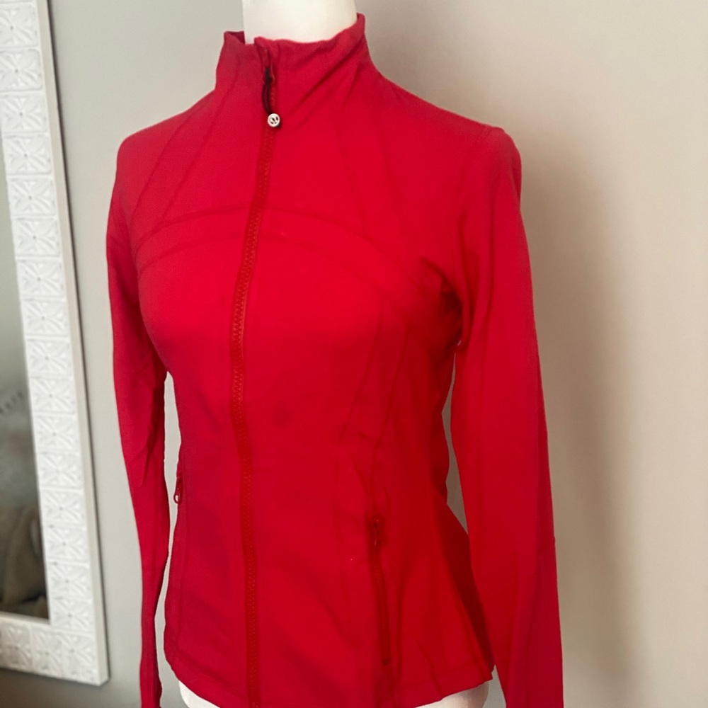 Lululemon Define Jacket - Red size 8